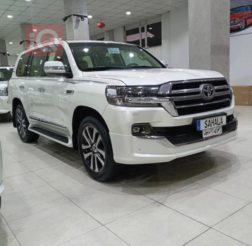 تويوتا لاندكروزر